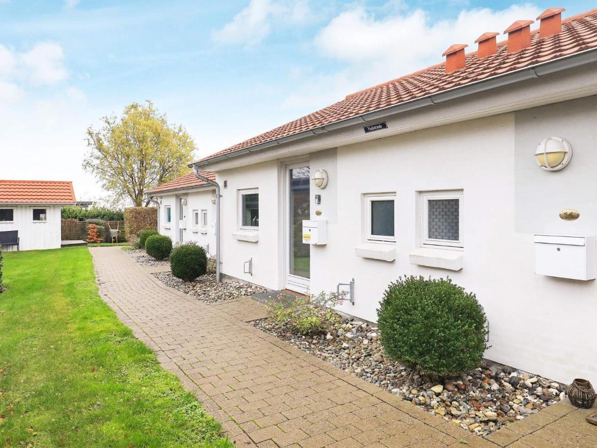 4 Person Holiday Home In R Sk Bing Ærøskøbing エクステリア 写真